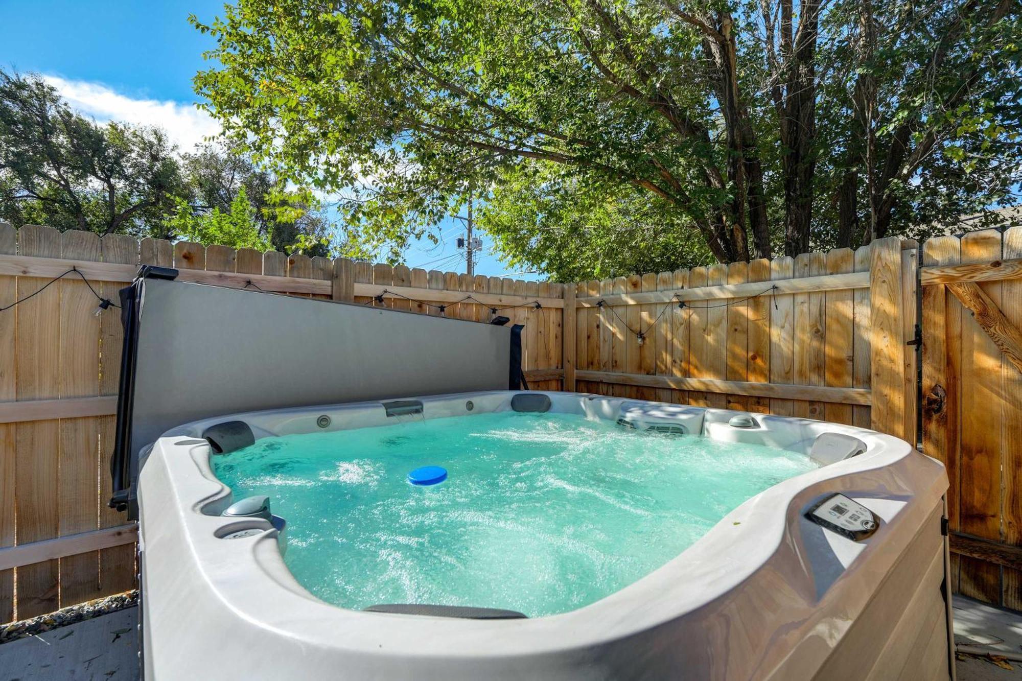Bonny Adventure Downtown W Hot Tub & Fire Pit Casa vacanze